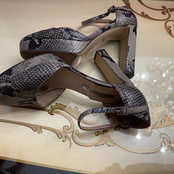Diane von Furstenberg Gray Python Heel Size 8 - Picture 11 of 11